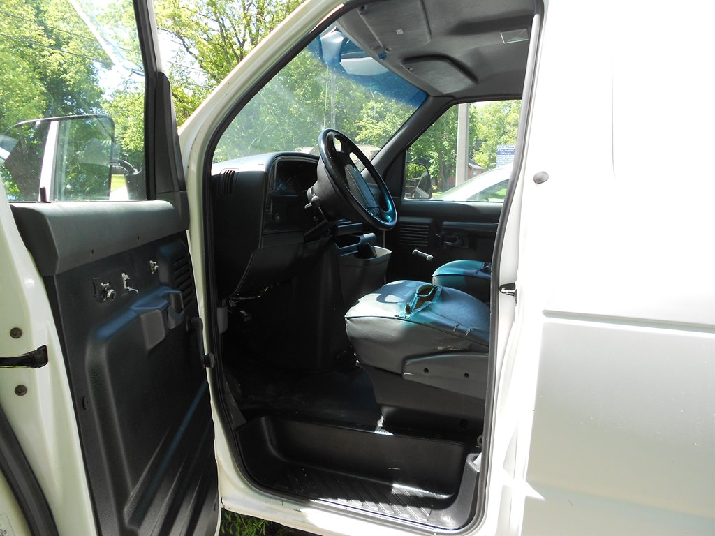1995 Ford E-150