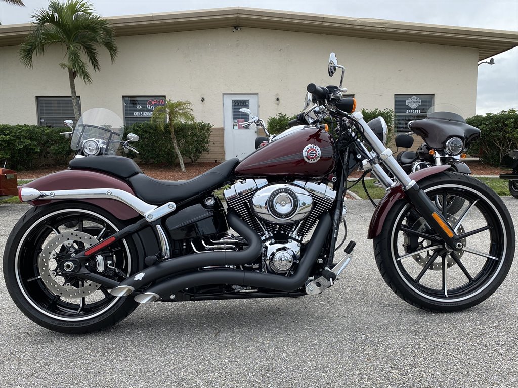 2015 Harley-Davidson FXSB BREAKOUT  photo
