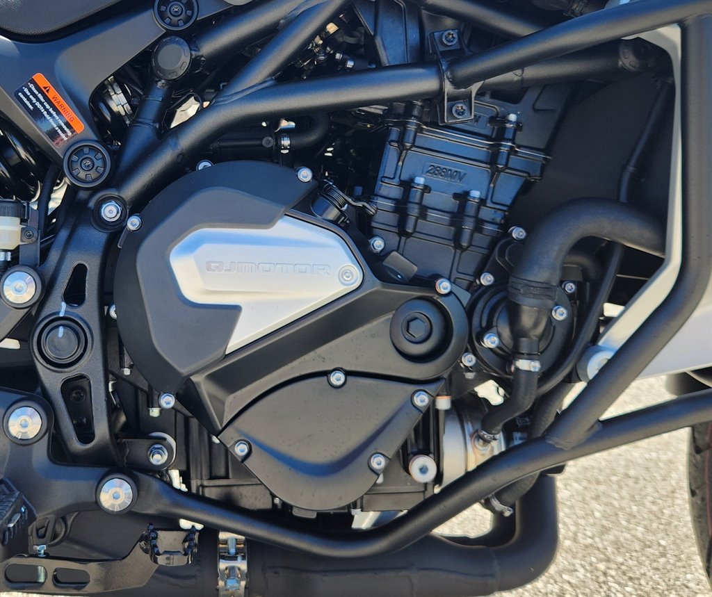 2023 Qjmotor Srt - $4,995