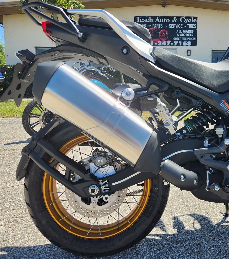 2023 Qjmotor Srt - $4,995