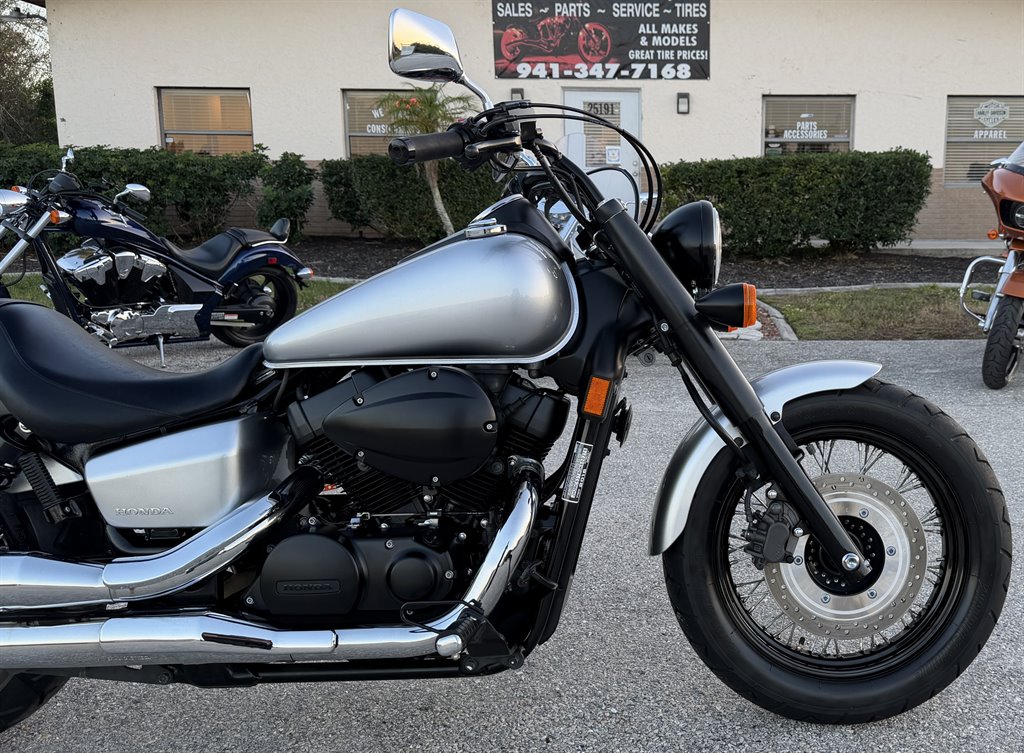 2016 Honda Vt750 (shadow Phantom 750) - $4,495