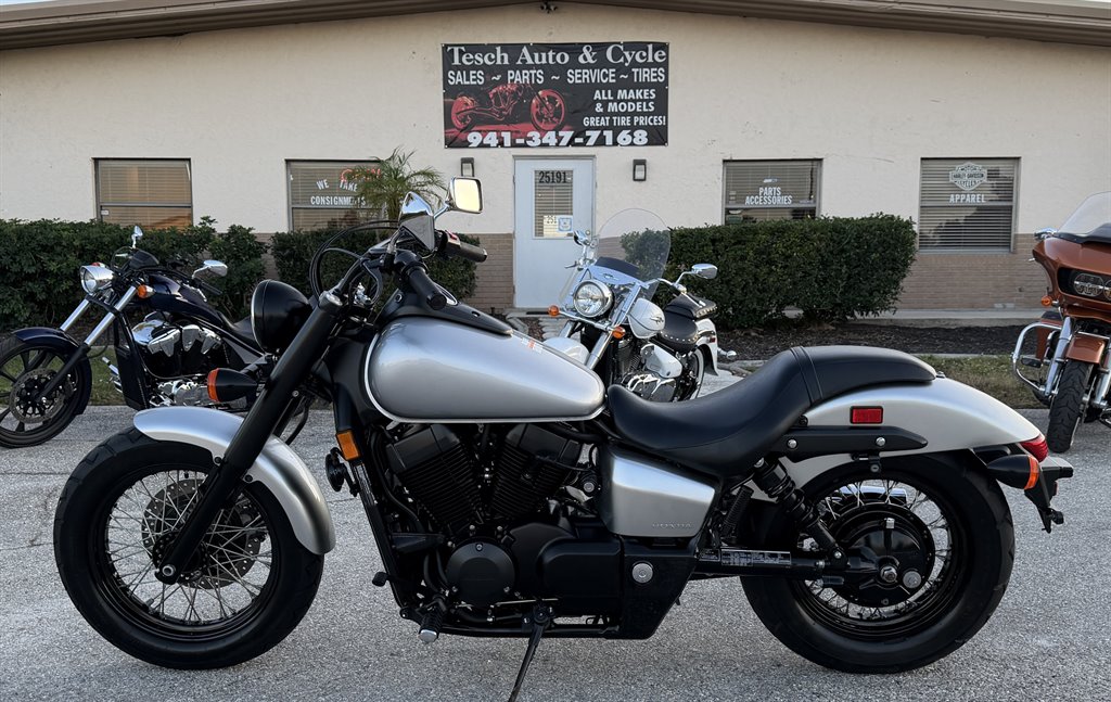 2016 Honda Vt750 (shadow Phantom 750) - $4,495