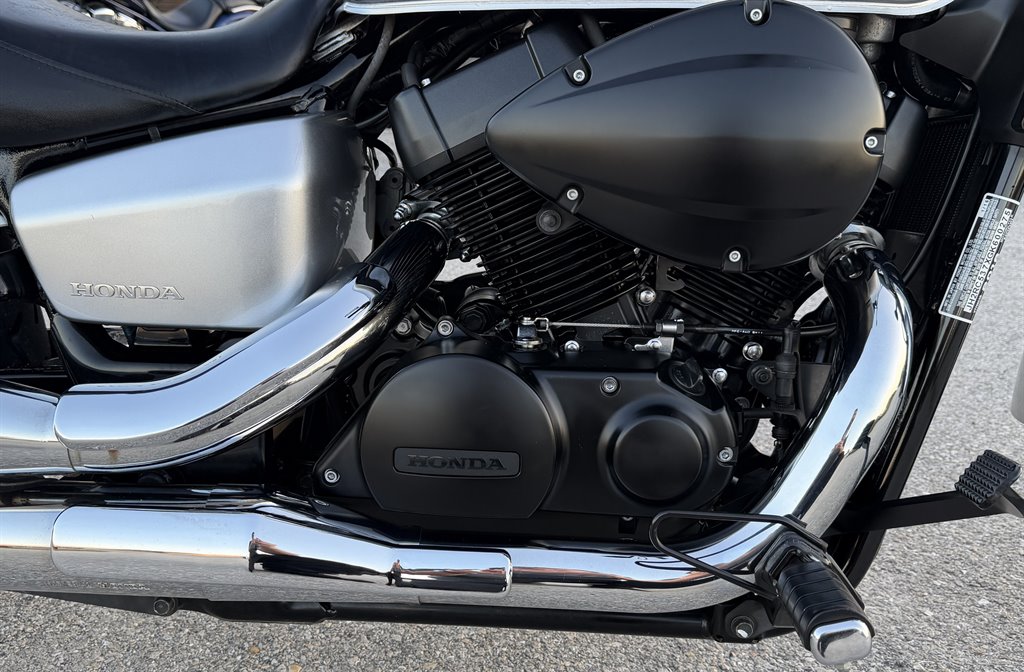 2016 Honda Vt750 (shadow Phantom 750) - $4,495