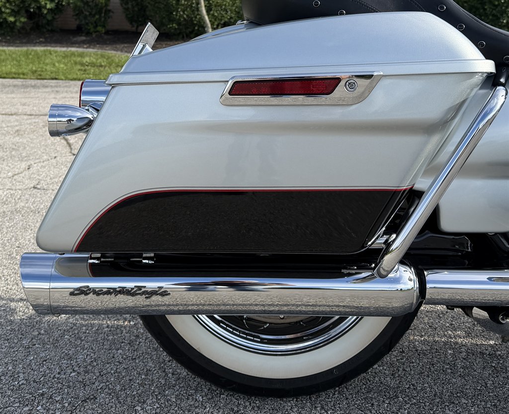 2015 Harley-davidson Road King - $11,495