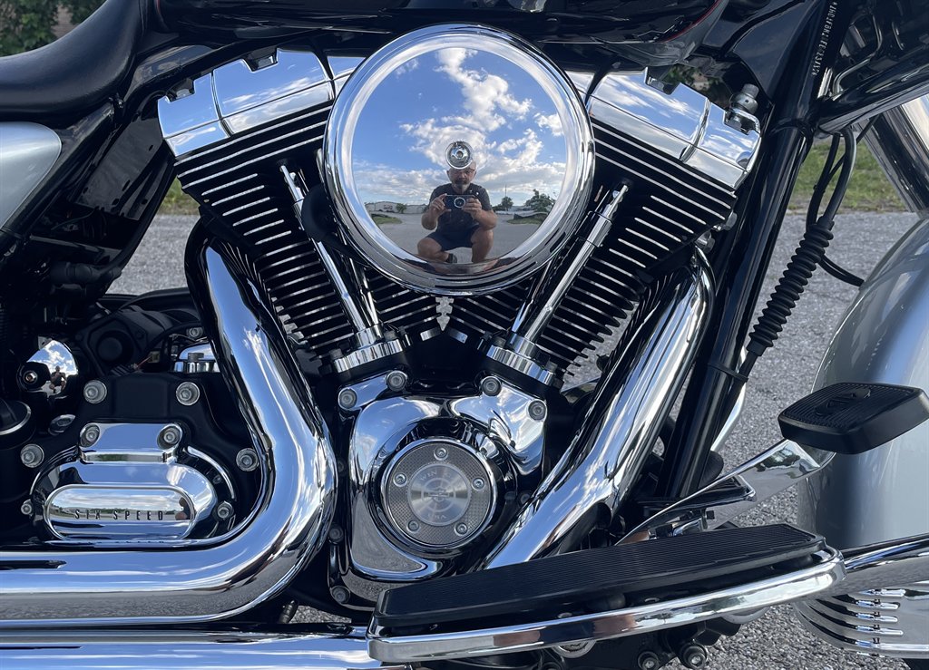 2015 Harley-davidson Road King - $11,495