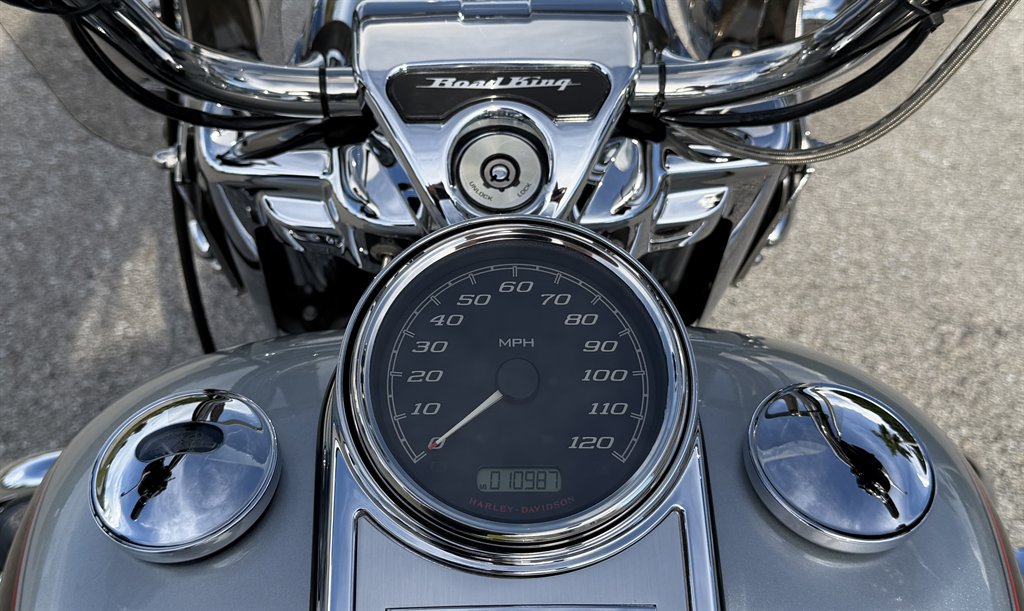 2015 Harley-davidson Road King - $11,495