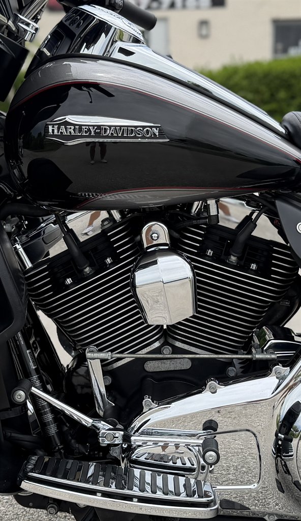 2016 Harley-davidson Tri Glide Ultra - $19,995