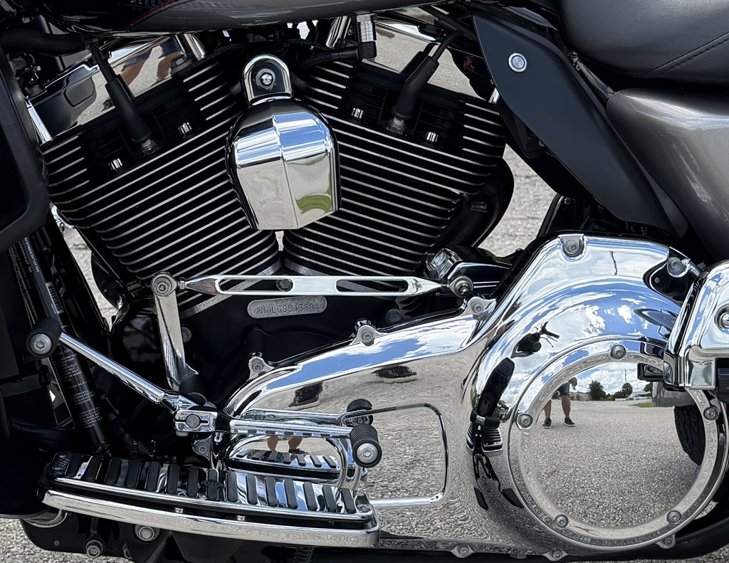 2016 Harley-davidson Tri Glide Ultra - $19,995