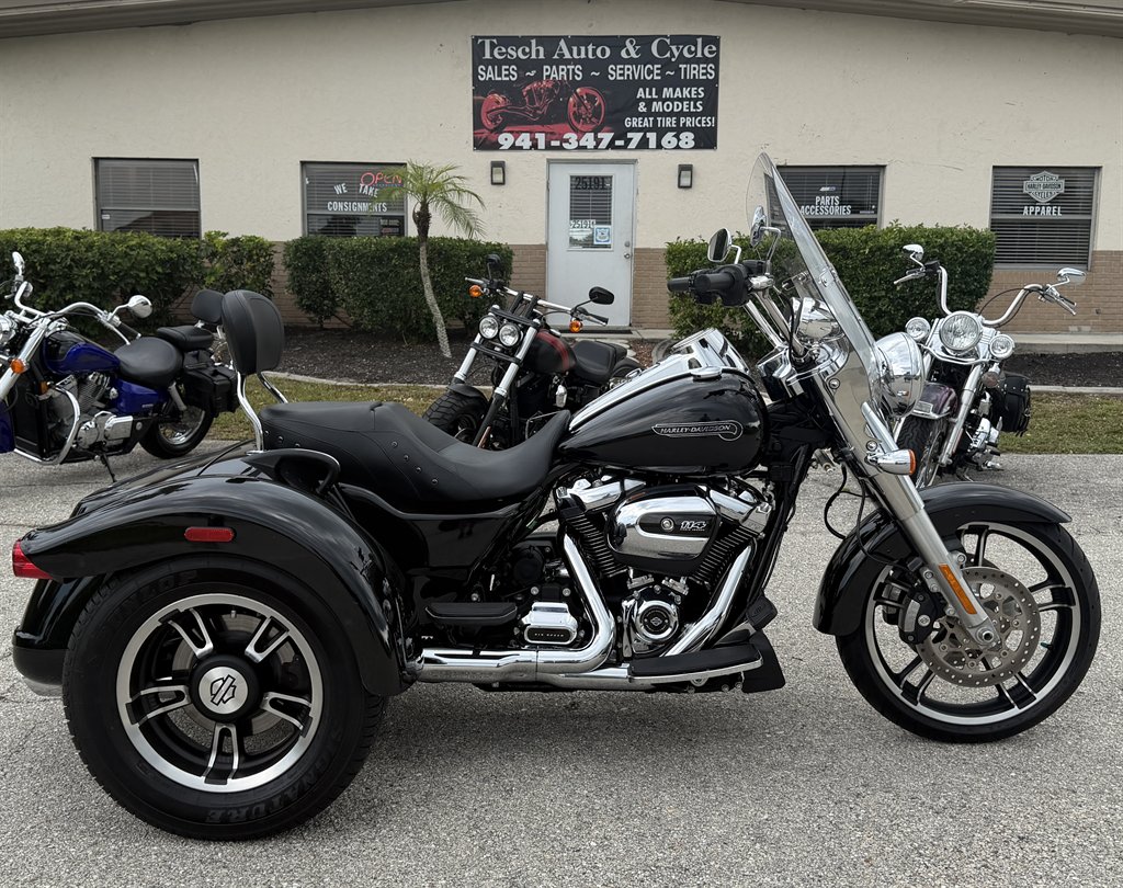 2020 Harley-davidson Freewheeler - $19,995