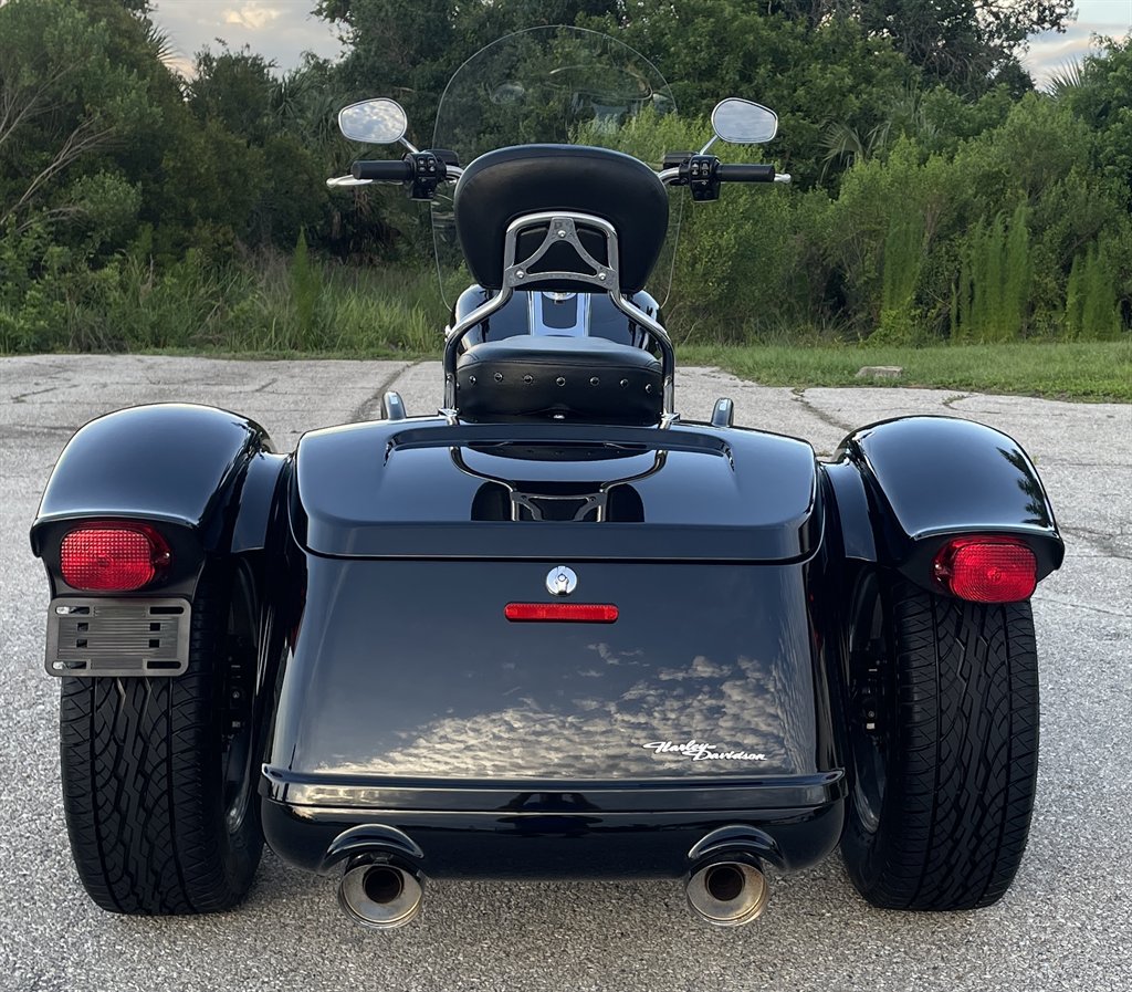 2020 Harley-davidson Freewheeler - $19,995