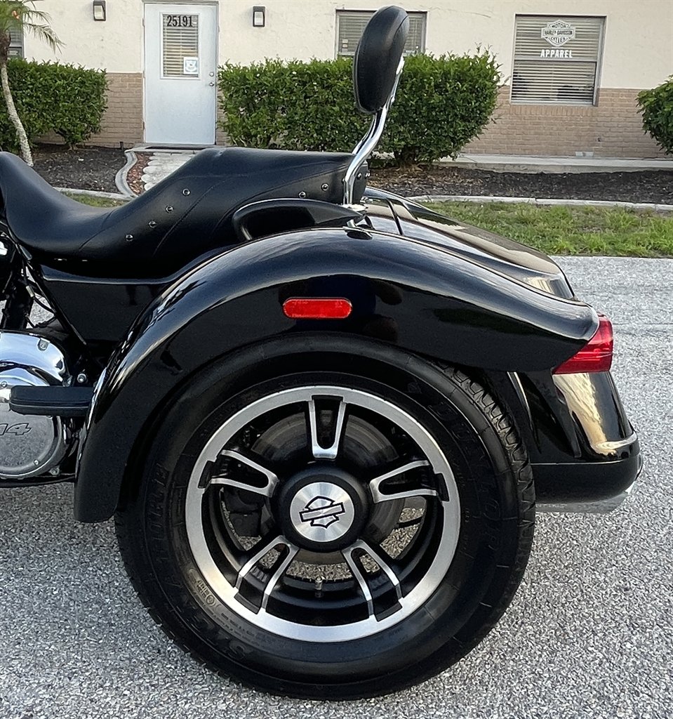 2020 Harley-davidson Freewheeler - $19,995