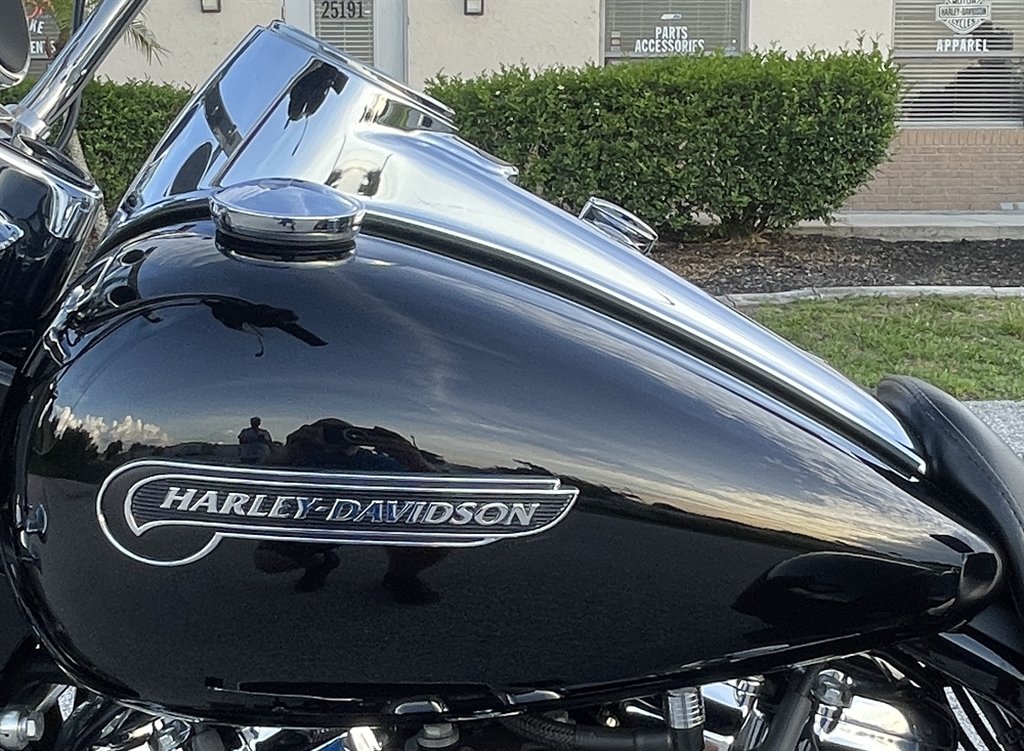 2020 Harley-davidson Freewheeler - $19,995