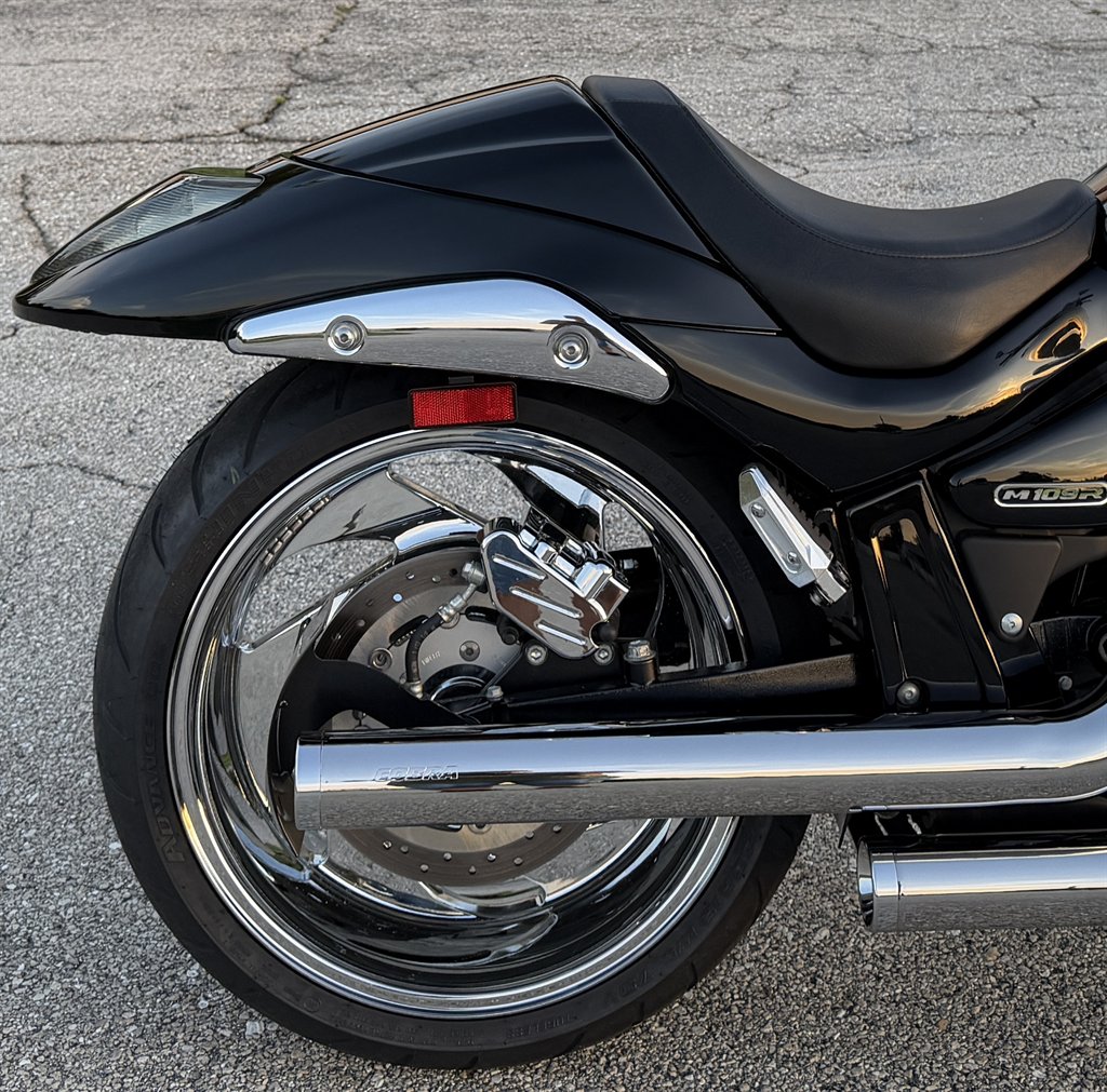 2013 Suzuki Boulevard M109 - $6,995