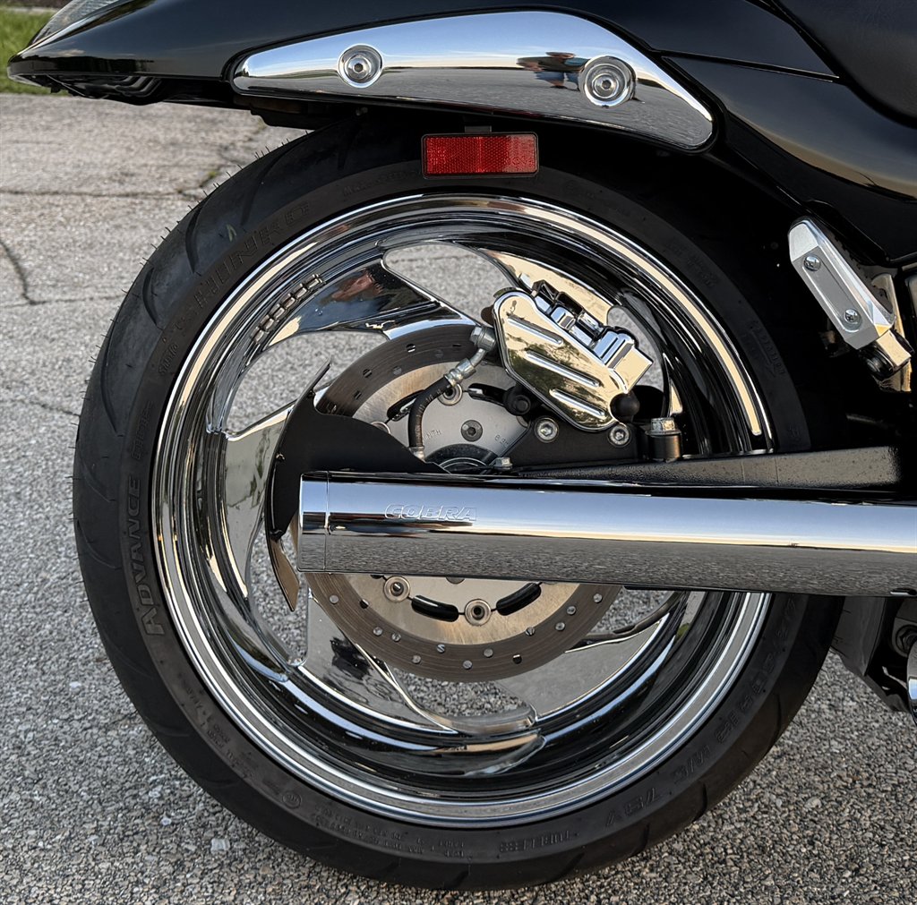 2013 Suzuki Boulevard M109 - $6,995