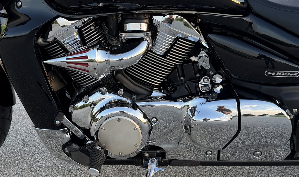 2013 Suzuki Boulevard M109 - $6,995