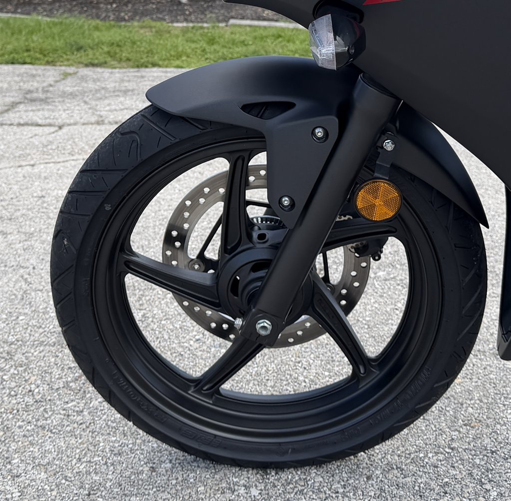 2022 Honda Cbr300r - $4,995