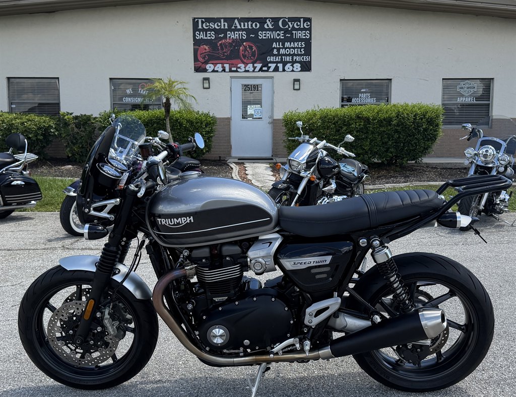 2021 Triumph Speed Twin - $7,995