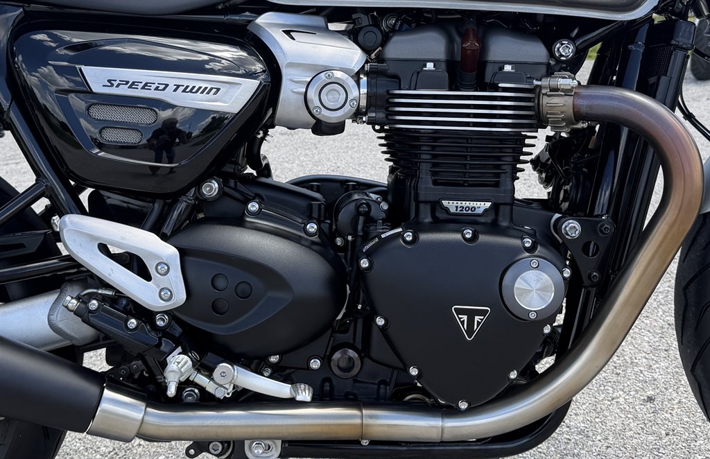 2021 Triumph Speed Twin - $7,995