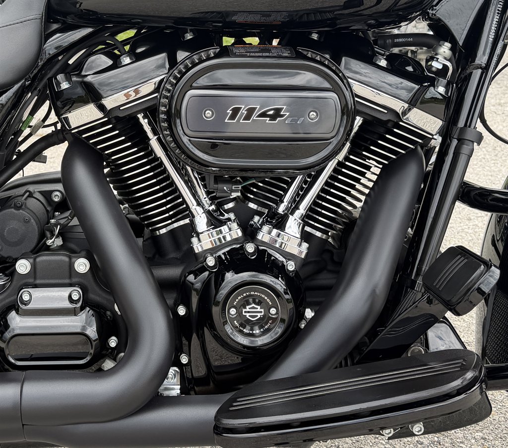 2021 Harley-davidson Street Glide Special - $18,995