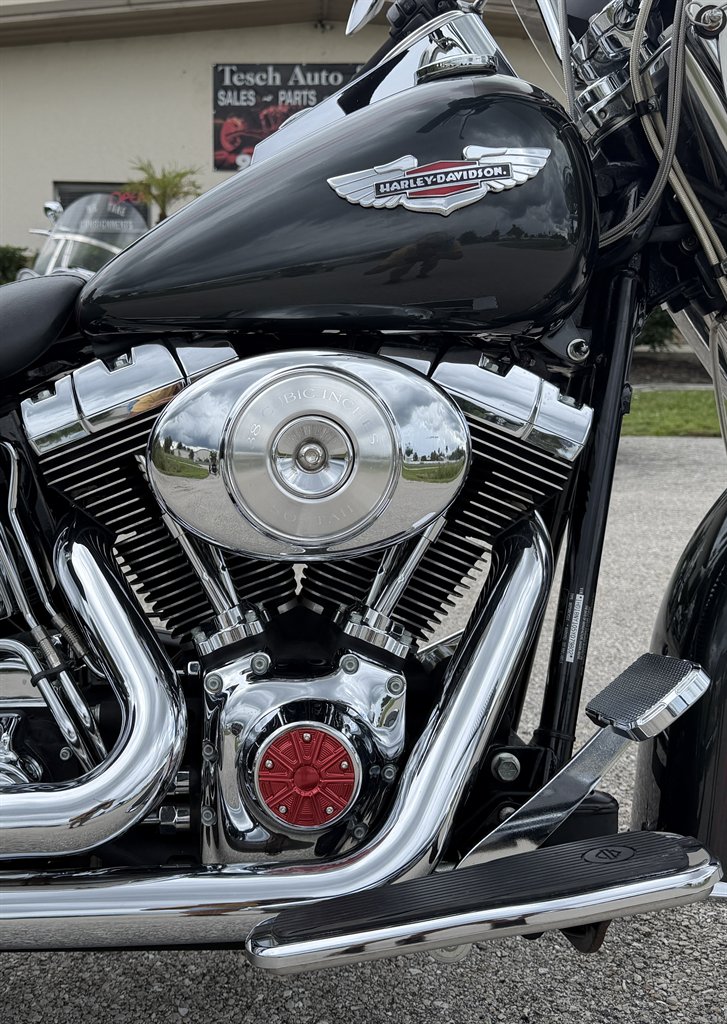 2005 Harley-davidson Softail Deluxe - $6,995