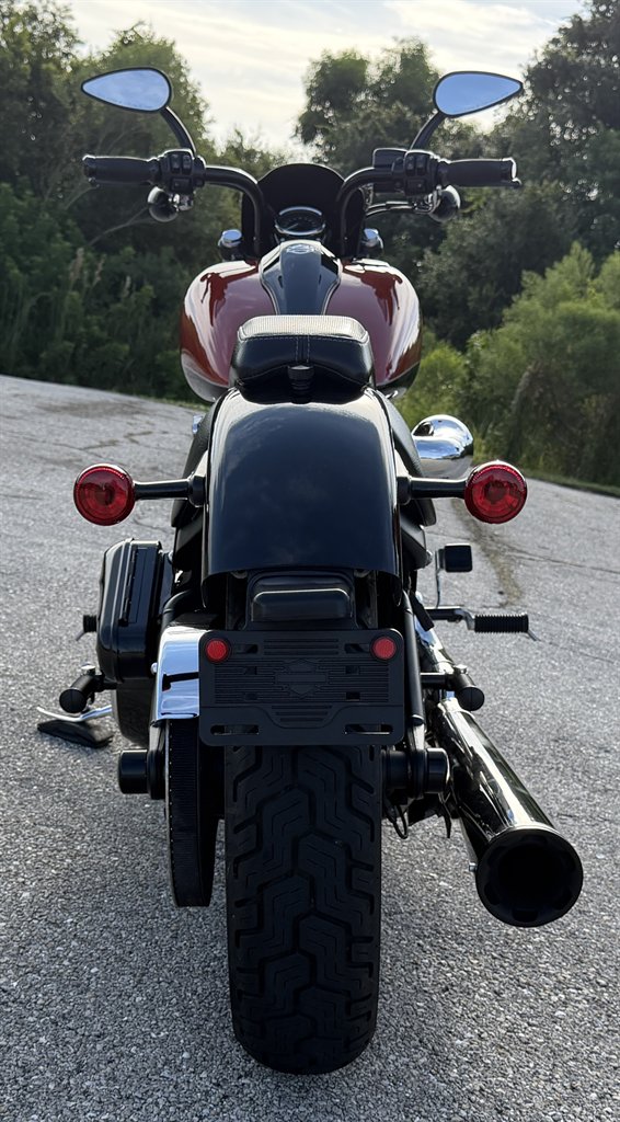 2011 Harley-davidson Blackline - $8,495