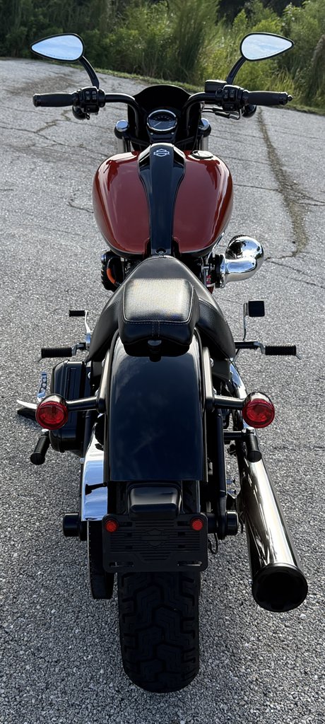 2011 Harley-davidson Blackline - $8,495