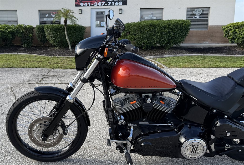 2011 Harley-davidson Blackline - $8,495