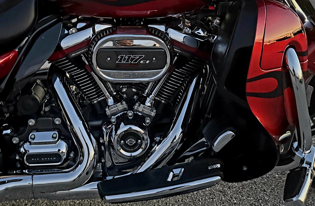 2022 Harley-davidson Cvo Tri Glide - $39,995