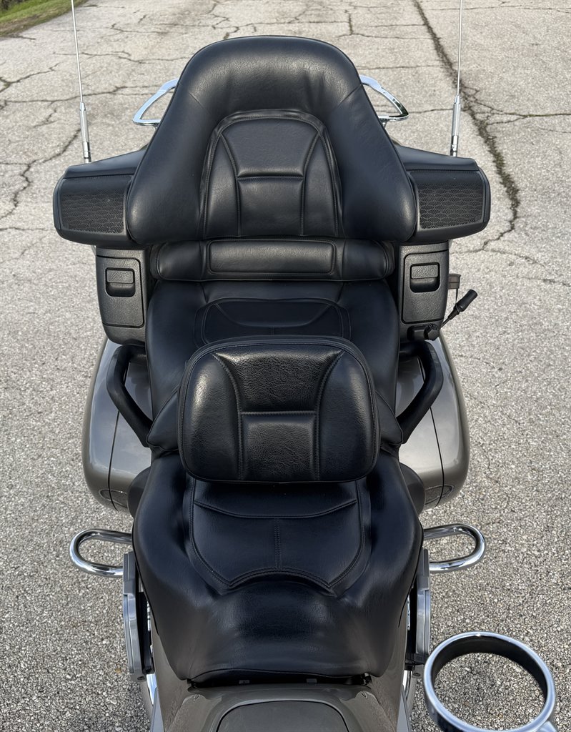 2008 Honda Gold Wing - $7,995