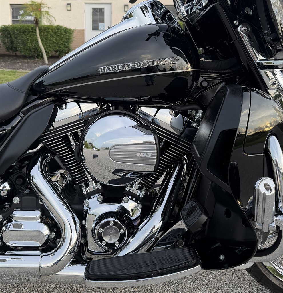 2015 Harley-davidson Electra Glide Ultra Limited - $13,995