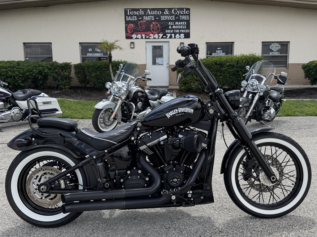 2020 Harley-davidson Street Bob - $10,995