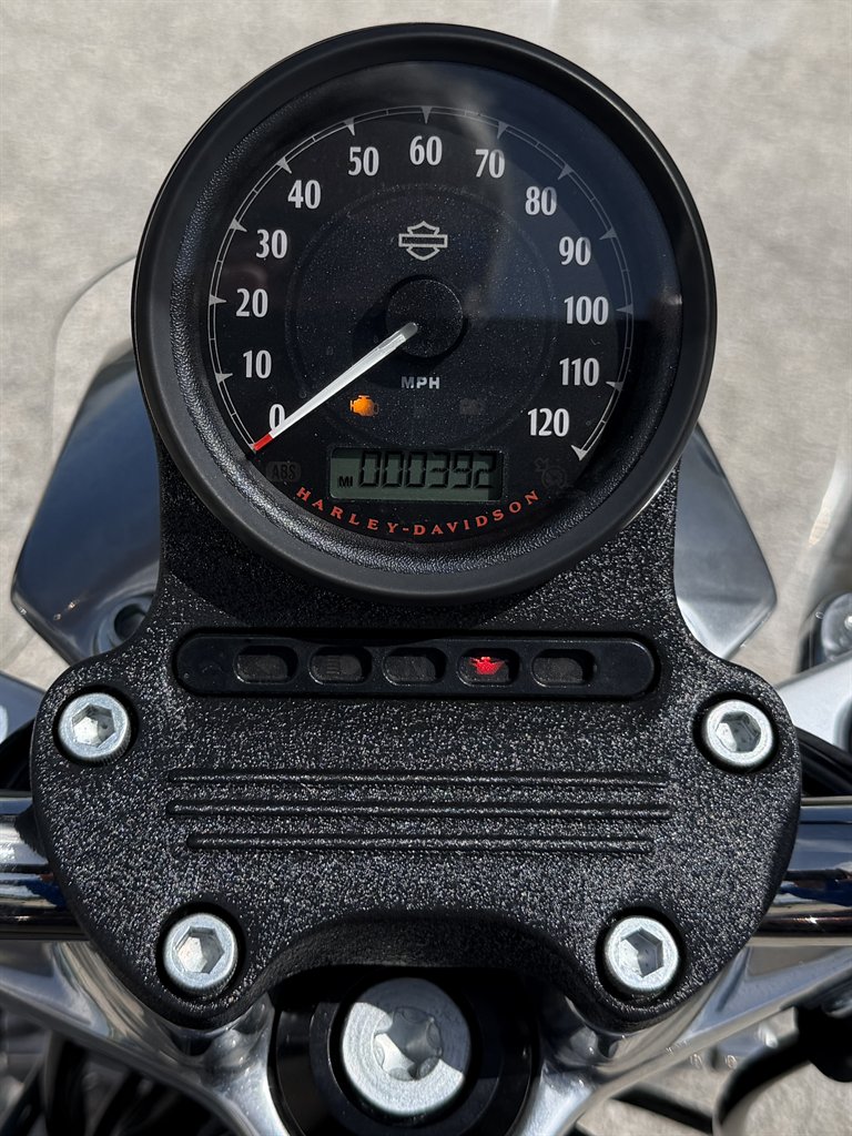 2017 Harley-davidson Superlow - $5,995