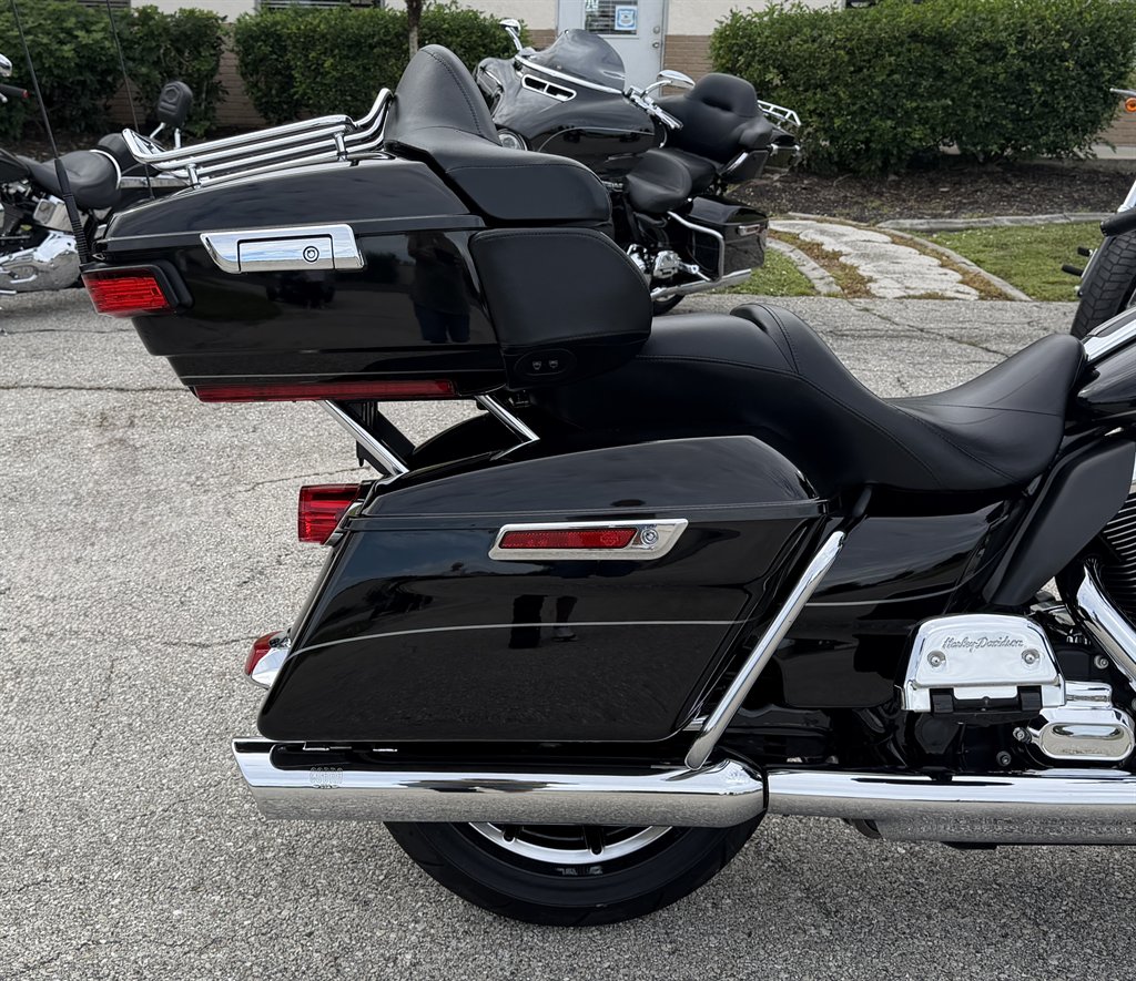 2014 Harley-davidson Electra Glide Ultra Limited - $10,995