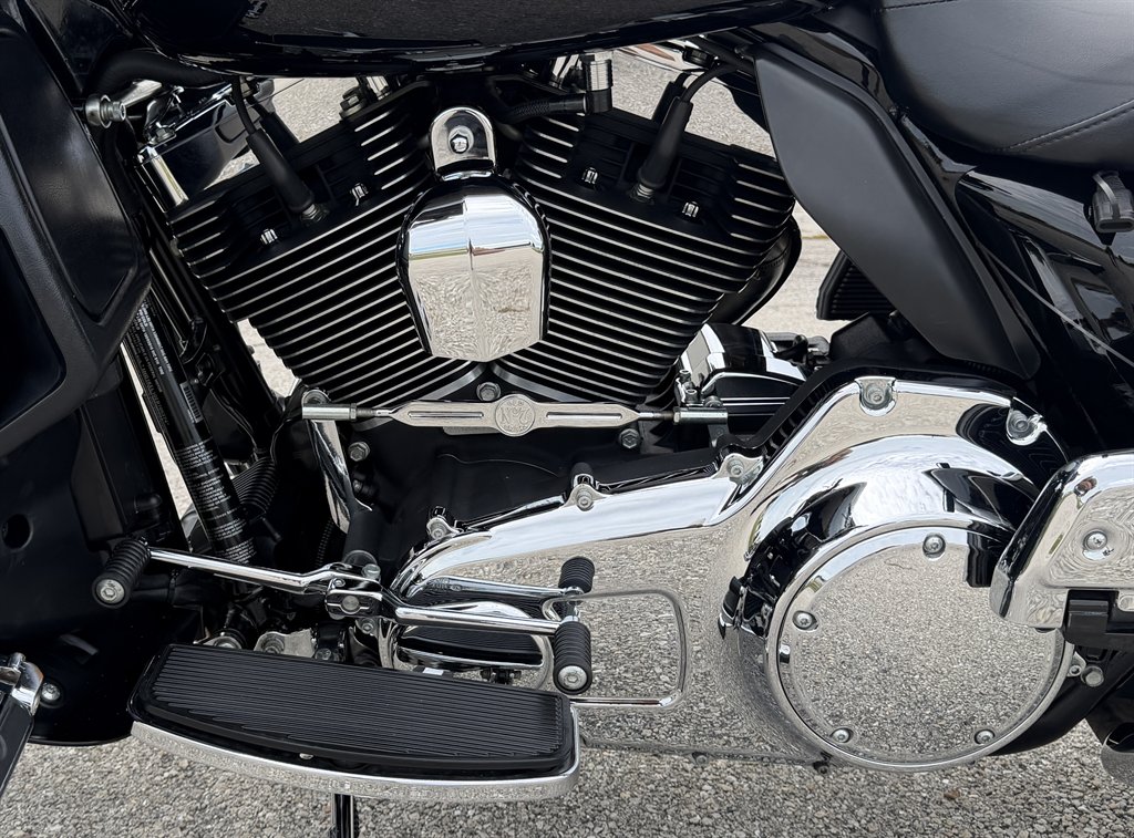2014 Harley-davidson Electra Glide Ultra Limited - $10,995
