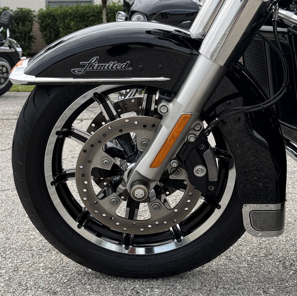 2014 Harley-davidson Electra Glide Ultra Limited - $10,995