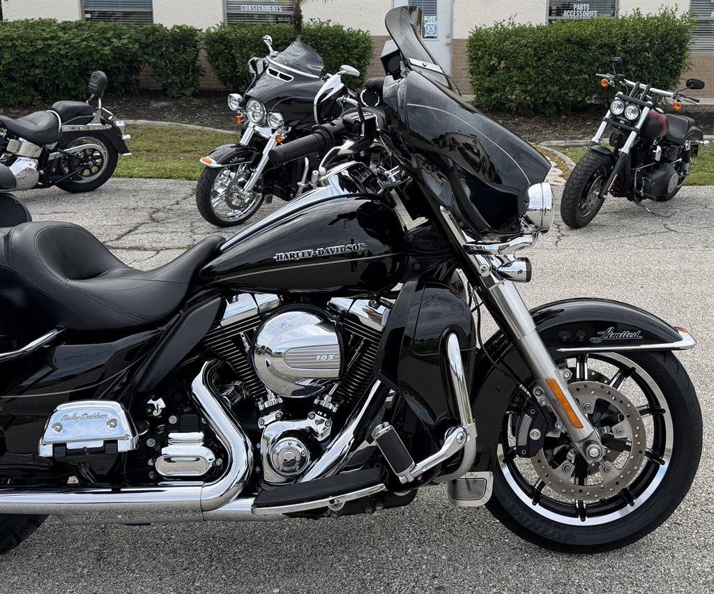 2014 Harley-davidson Electra Glide Ultra Limited - $10,995