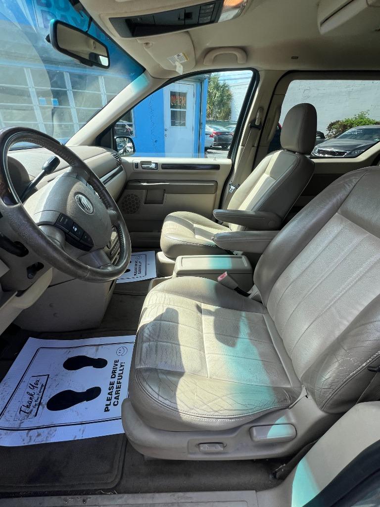 2007 Mercury Monterey - $6,299
