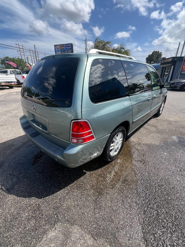 2007 Mercury Monterey - $6,299