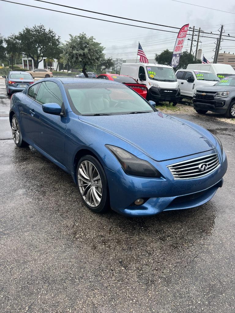 2011 INFINITI G