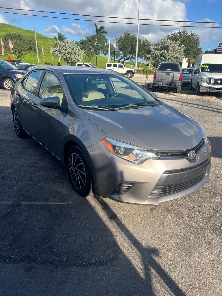 2016 Toyota Corolla - $10,999