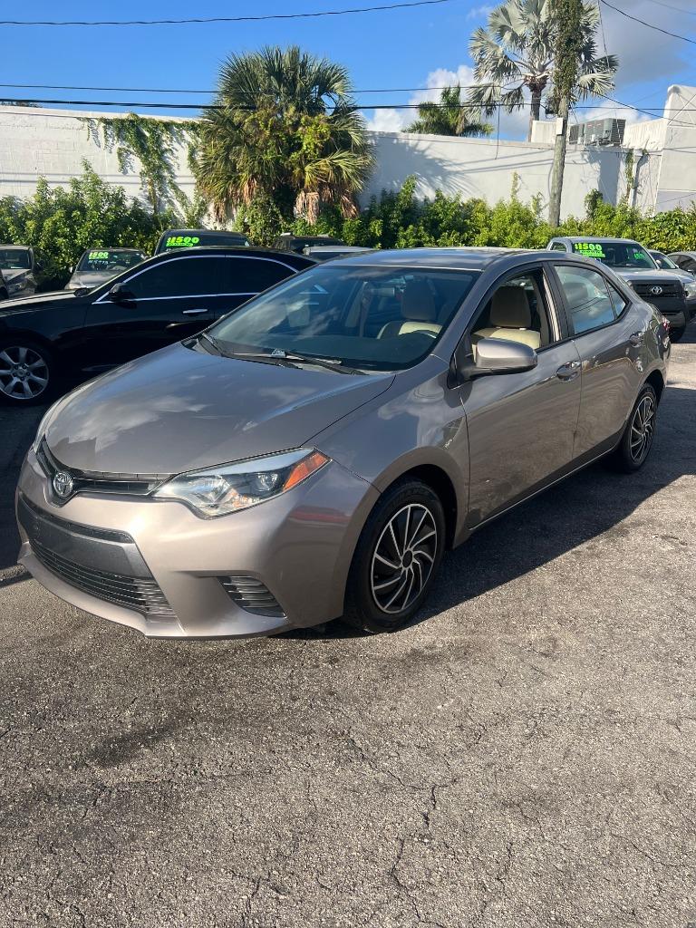 2016 Toyota Corolla - $10,999