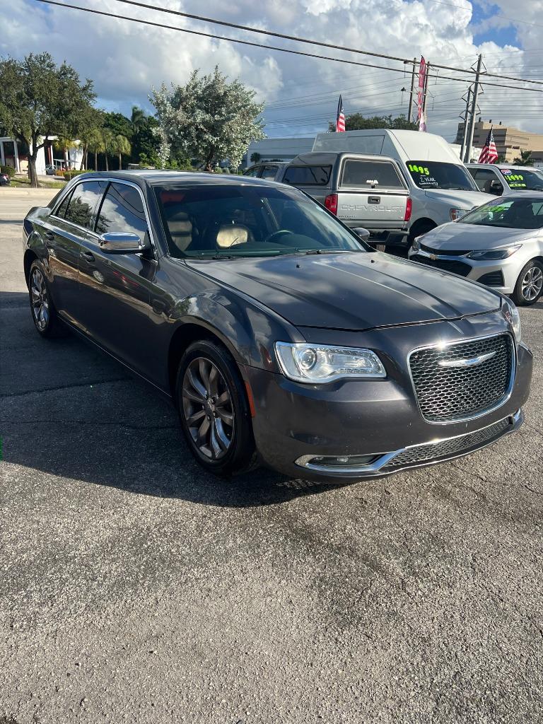 2017 Chrysler 300 - $7,995