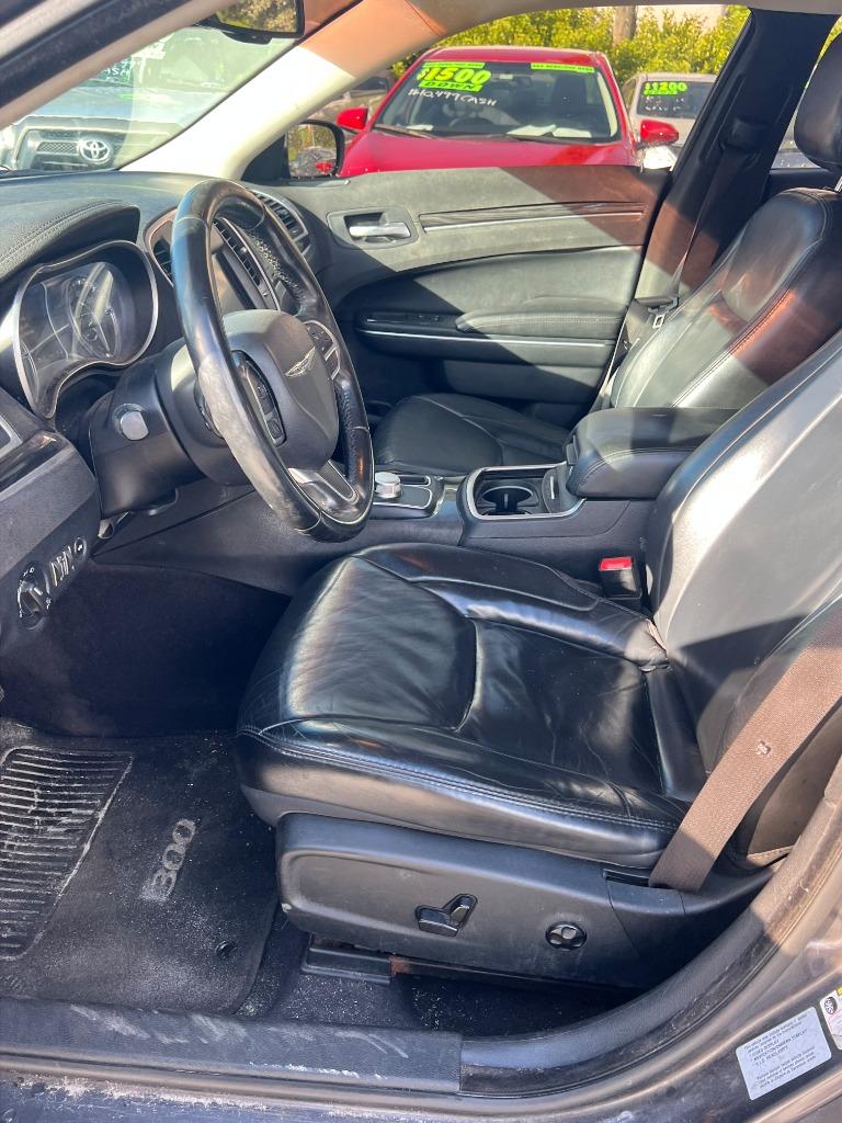 2017 Chrysler 300 - $7,995