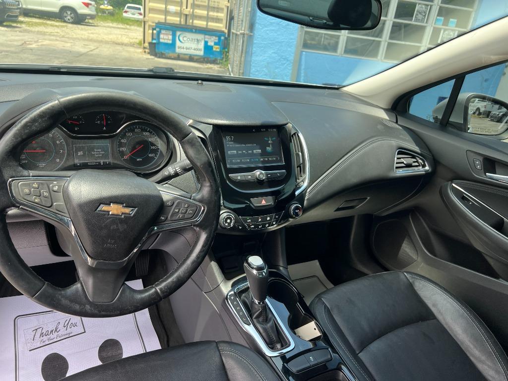 2017 Chevrolet Cruze - $6,999