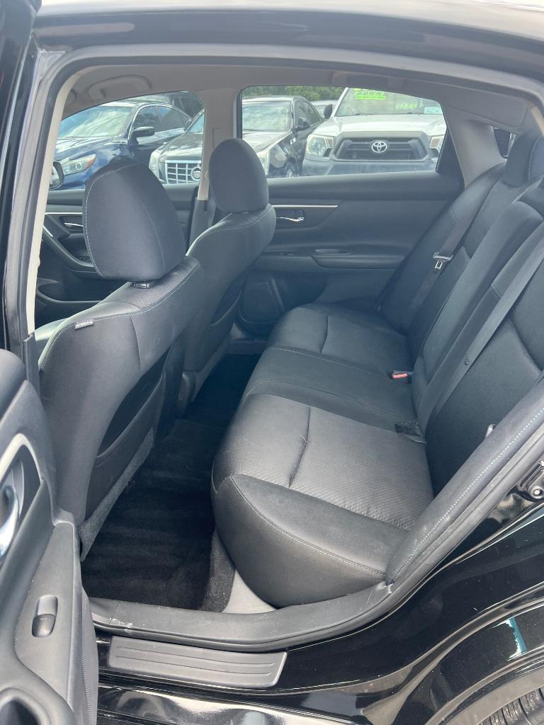 2016 Nissan Altima - $7,499