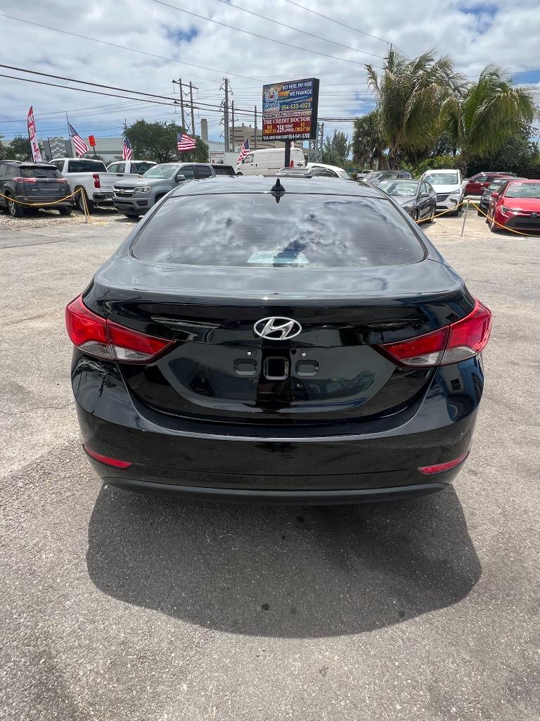 2016 Hyundai Elantra - $6,499