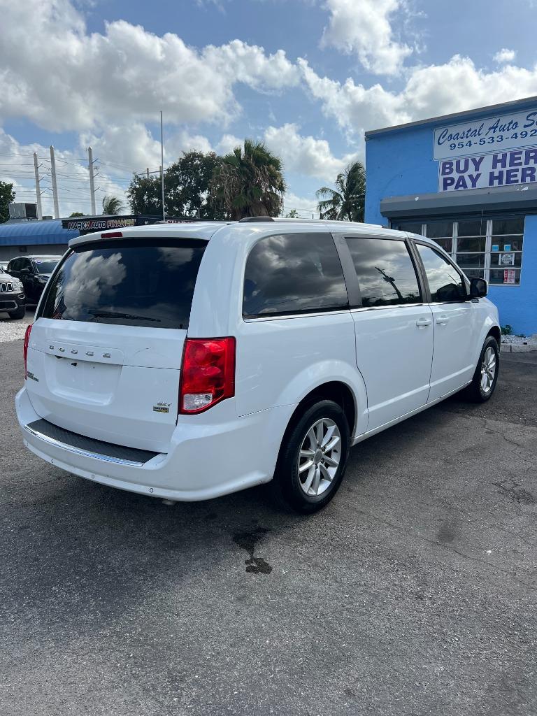 2019 Dodge Grand Caravan - $8,799