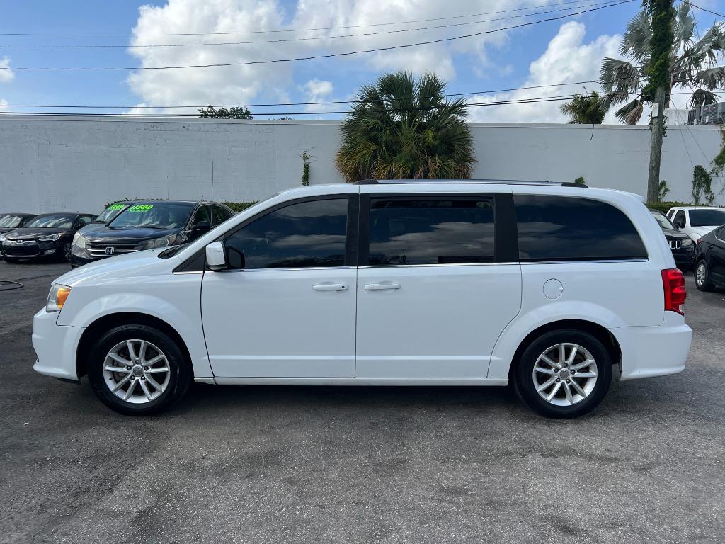 2019 Dodge Grand Caravan - $8,799
