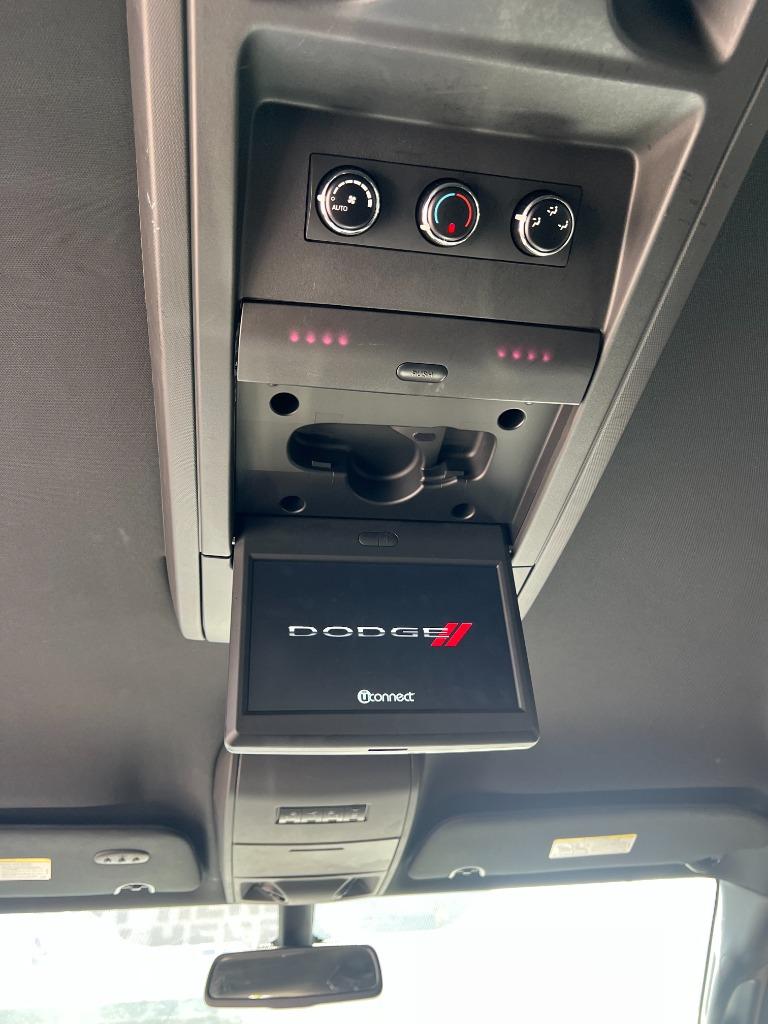 2019 Dodge Grand Caravan - $8,799