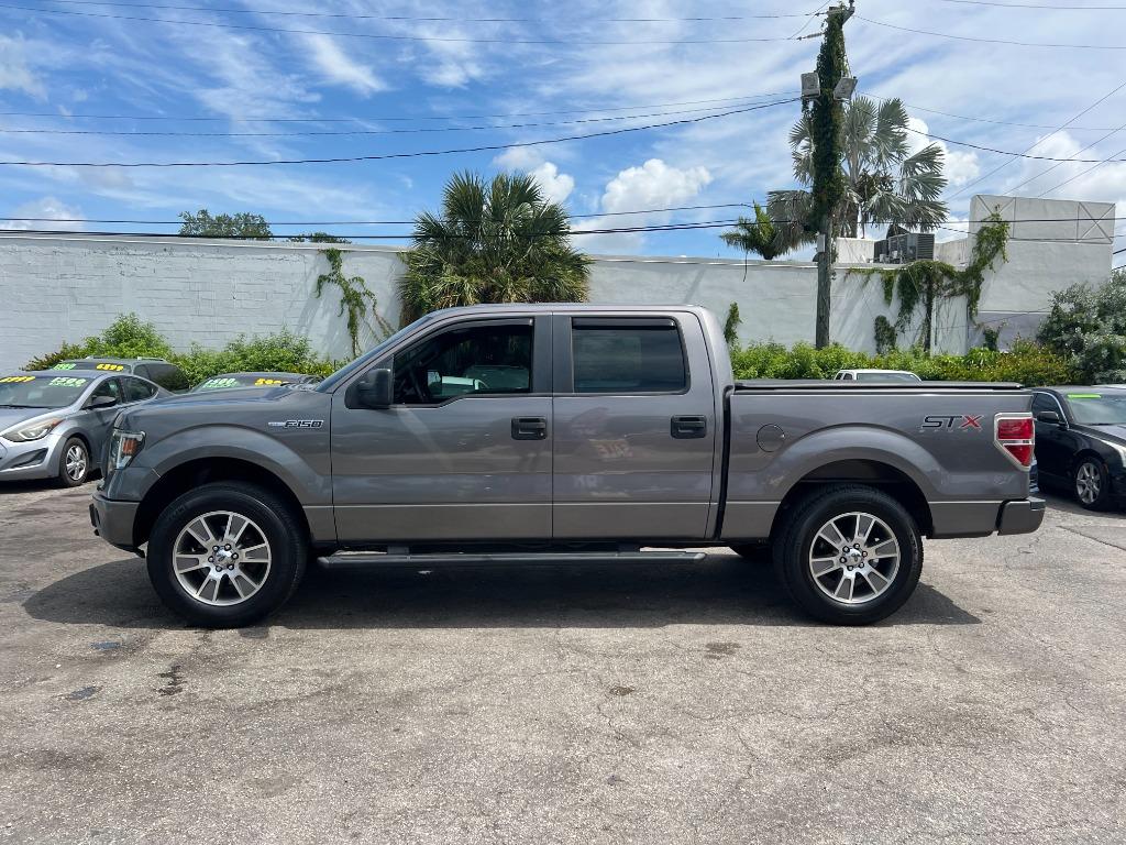 2014 Ford F150 - $10,995